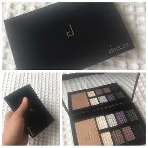 ❌SOLD❌Doucce Freematic Eyeshadow Pro Palette